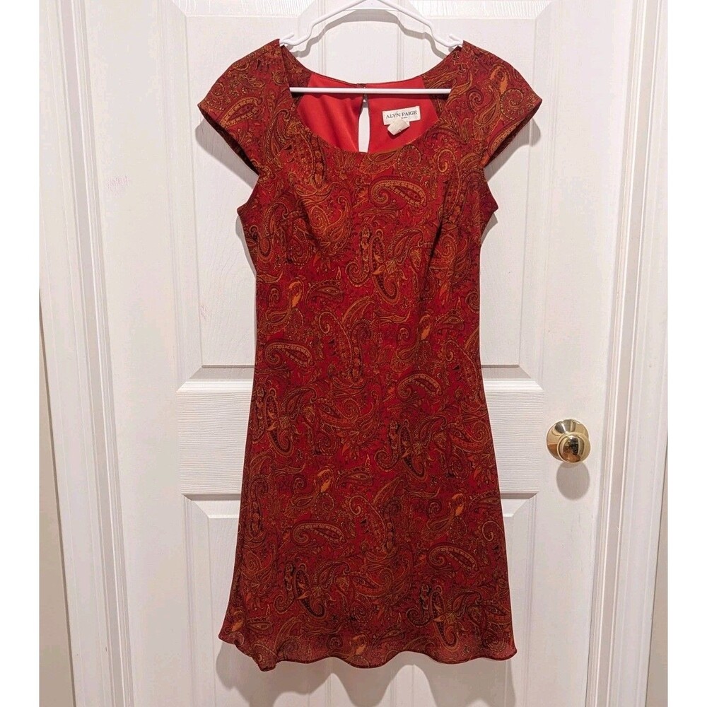 Vintage Alyn Paige Red Paisley Size 12 Sheath Mini Dress Casual retro y2k baby